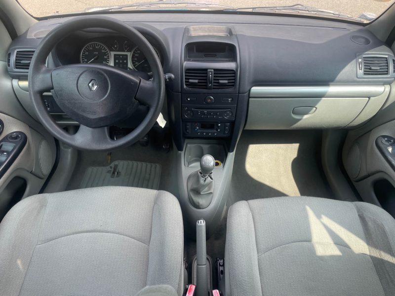 RENAULT CLIO II PHASE II 1.4i 16V 100CV