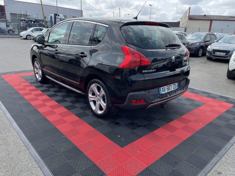PEUGEOT 3008 2010