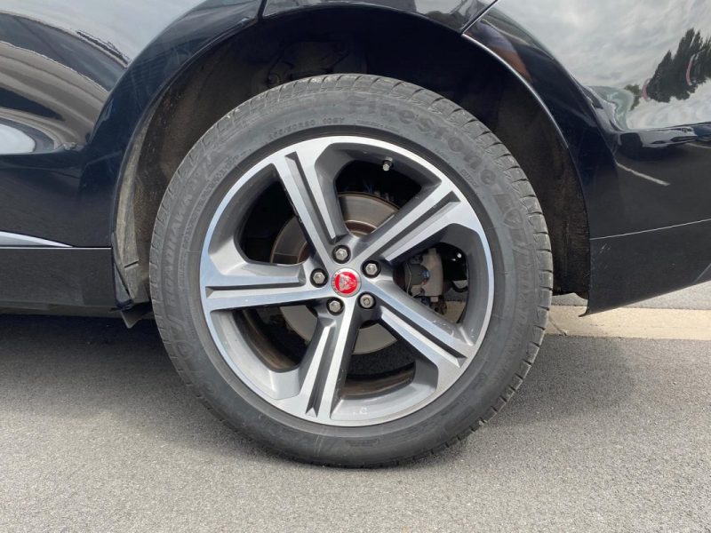 JAGUAR F-PACE 2.0D 180 10CV R-Sport 🚙 Toit pano 🌞 Caméra 📷 Reprise + Garantie 6 mois✅