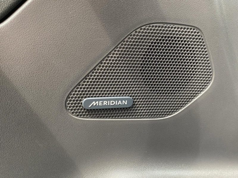 JAGUAR F-PACE 2.0D 180 10CV R-Sport 🚙 Toit pano 🌞 Caméra 📷 Reprise + Garantie 6 mois✅