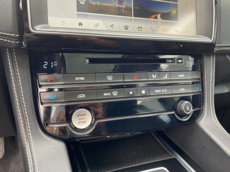 JAGUAR F-PACE 2.0D 180 10CV R-Sport 🚙 Toit pano 🌞 Caméra 📷 Reprise + Garantie 6 mois✅