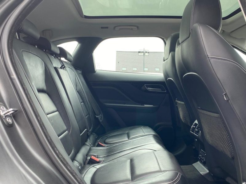 JAGUAR F-PACE 2.0D 180 10CV R-Sport 🚙 Toit pano 🌞 Caméra 📷 Reprise + Garantie 6 mois✅