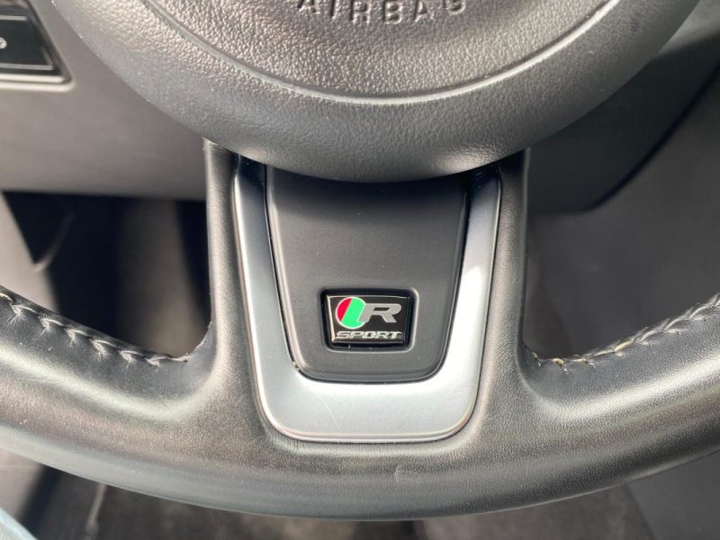 JAGUAR F-PACE 2.0D 180 10CV R-Sport 🚙 Toit pano 🌞 Caméra 📷 Reprise + Garantie 6 mois✅