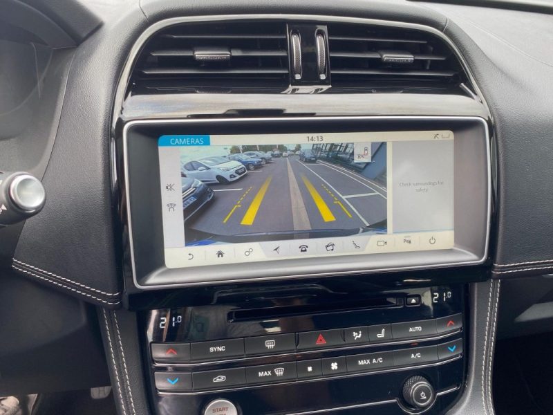 JAGUAR F-PACE 2.0D 180 10CV R-Sport 🚙 Toit pano 🌞 Caméra 📷 Reprise + Garantie 6 mois✅