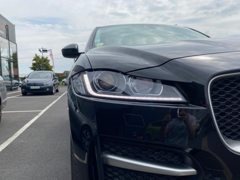 JAGUAR F-PACE 2.0D 180 10CV R-Sport 🚙 Toit pano 🌞 Caméra 📷 Reprise + Garantie 6 mois✅