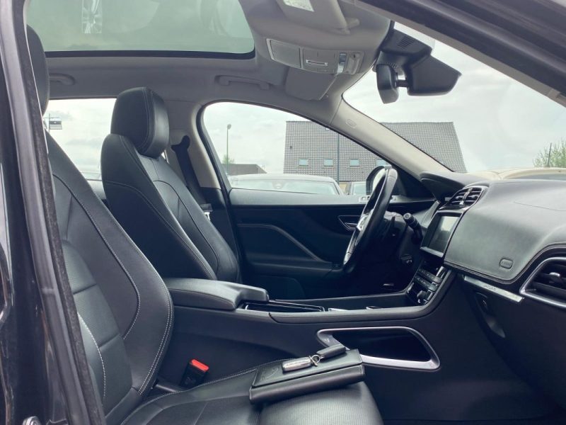 JAGUAR F-PACE 2.0D 180 10CV R-Sport 🚙 Toit pano 🌞 Caméra 📷 Reprise + Garantie 6 mois✅