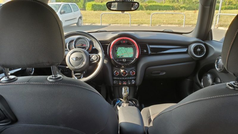 MINI COOPER 1.5i 136 ch BVA7 CHILI GPS RADARS CLIM AUTO BT