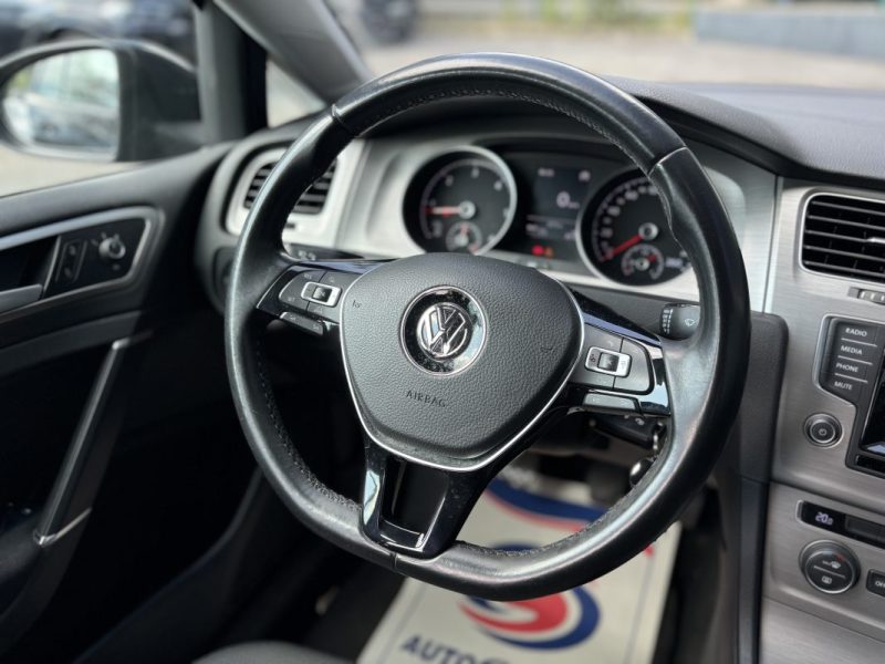 VOLKSWAGEN GOLF 7 2015