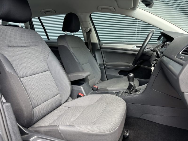 VOLKSWAGEN GOLF 7 2015