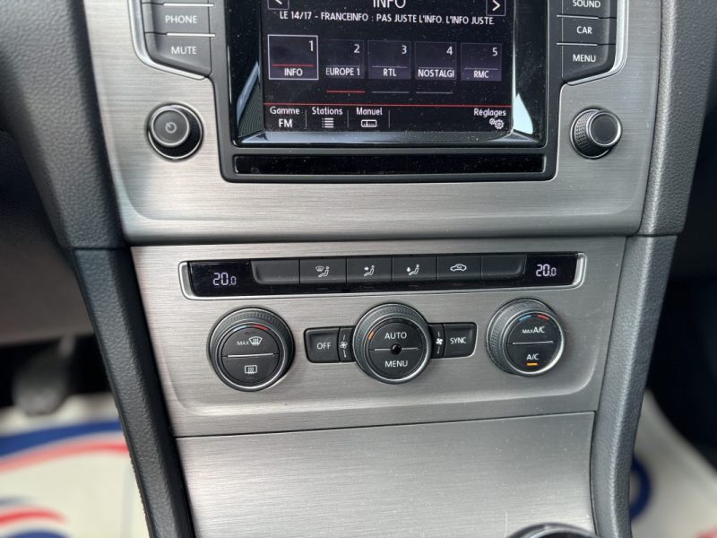 VOLKSWAGEN GOLF 7 2015