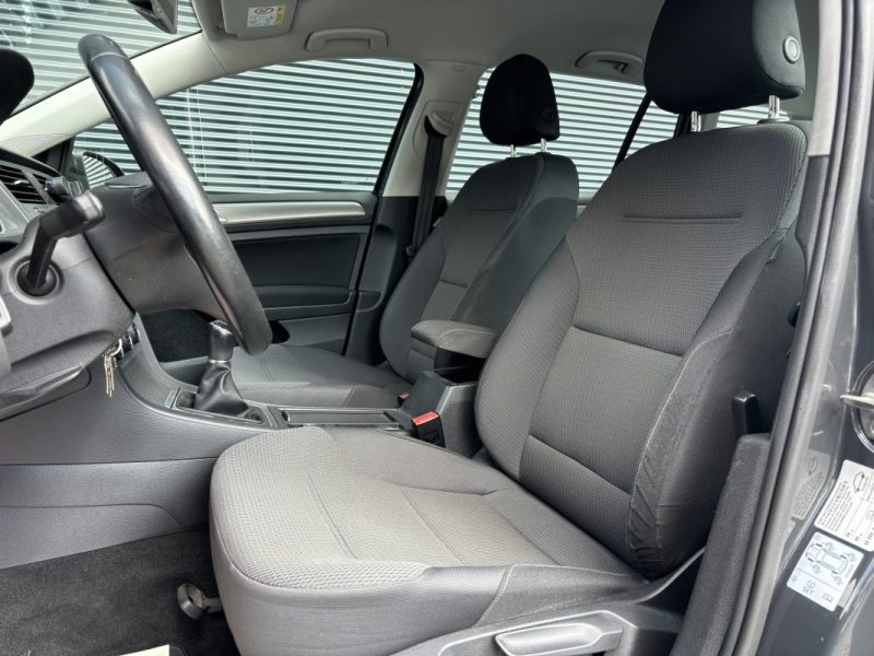 VOLKSWAGEN GOLF 7 2015