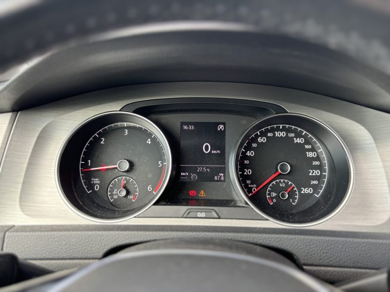 VOLKSWAGEN GOLF 7 2015