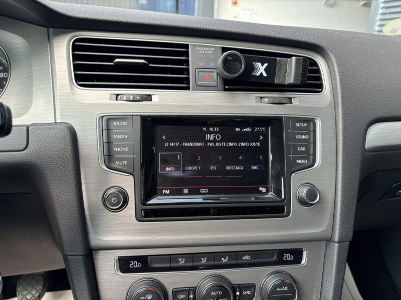 VOLKSWAGEN GOLF 7 2015