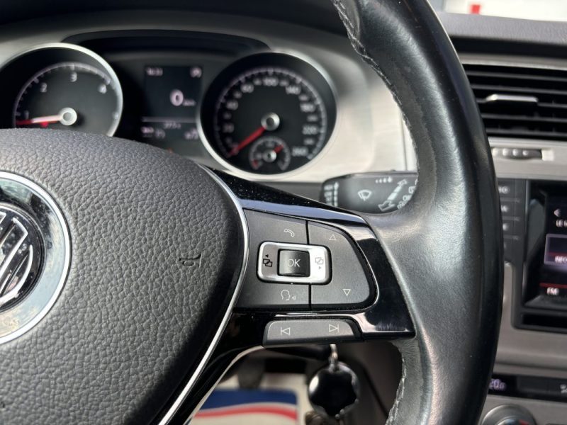 VOLKSWAGEN GOLF 7 2015