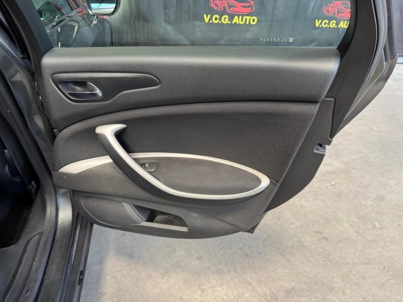 CITROEN C5 1.6 e-HDi 115 Airdream Attraction BMP6 