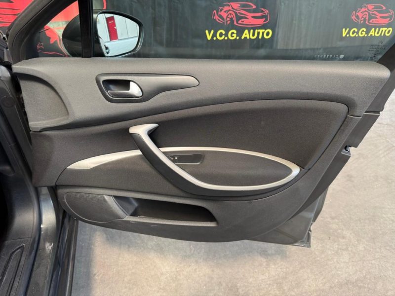 CITROEN C5 1.6 e-HDi 115 Airdream Attraction BMP6 