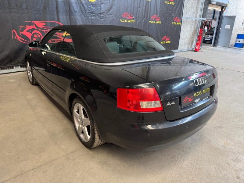 AUDI A4 CABRIOLET 2.5 TDI V6 163 MULTITRONIC 