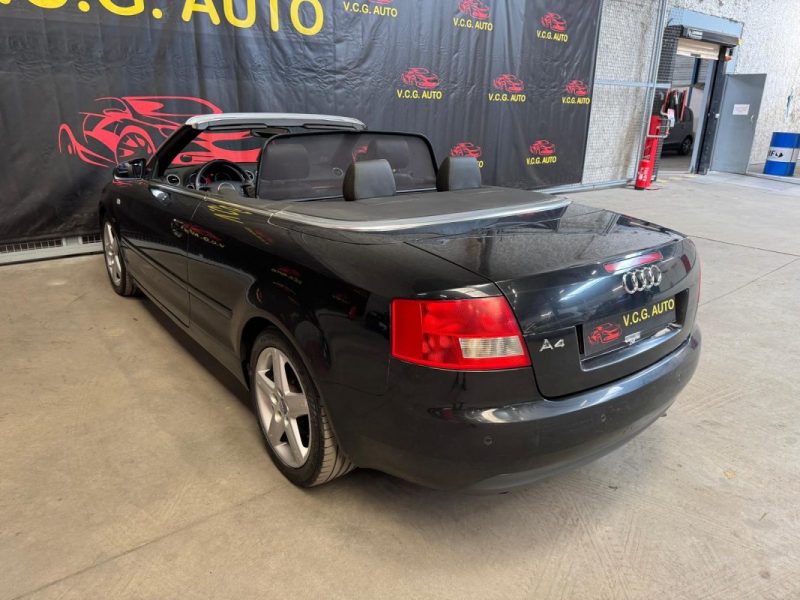 AUDI A4 CABRIOLET 2.5 TDI V6 163 MULTITRONIC 