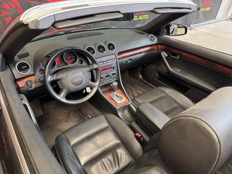 AUDI A4 CABRIOLET 2.5 TDI V6 163 MULTITRONIC 