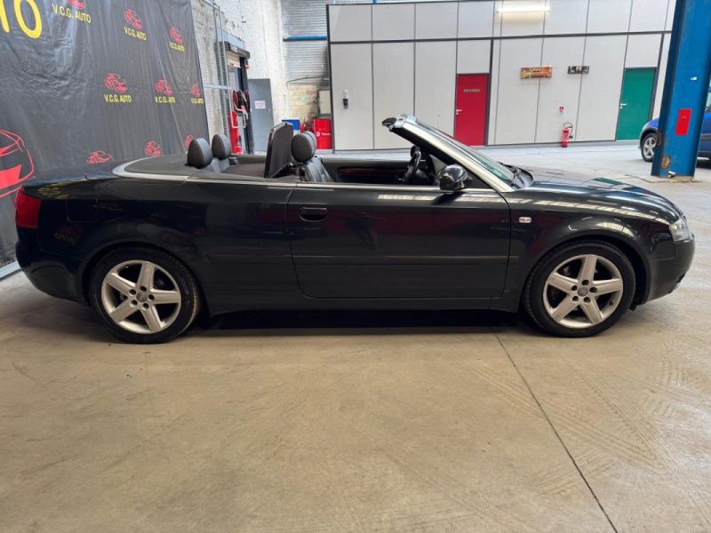 AUDI A4 CABRIOLET 2.5 TDI V6 163 MULTITRONIC 