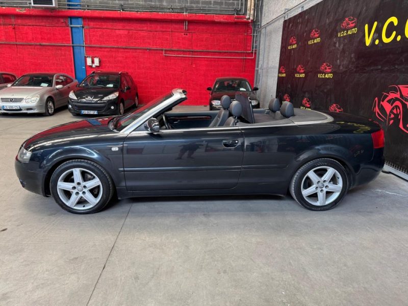 AUDI A4 CABRIOLET 2.5 TDI V6 163 MULTITRONIC 
