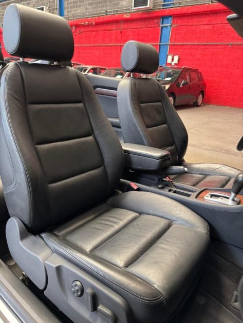 AUDI A4 CABRIOLET 2.5 TDI V6 163 MULTITRONIC 