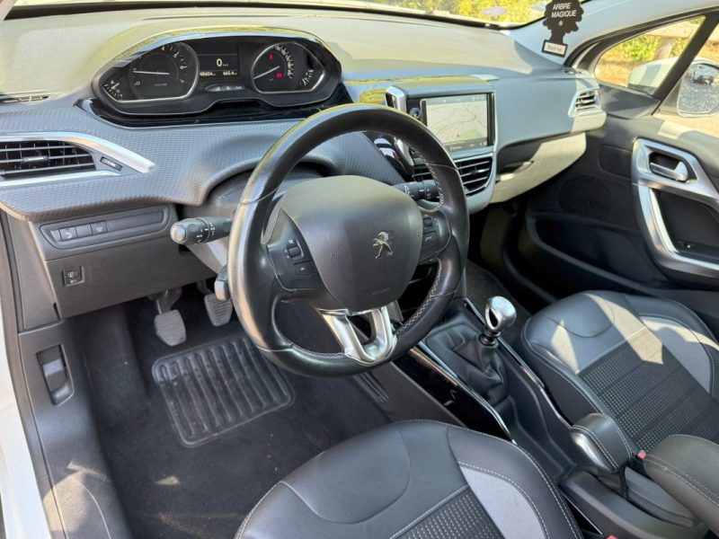 PEUGEOT 2008 ALLURE 2019