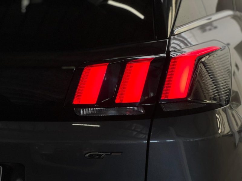 PEUGEOT 3008 2.0 BLUE HDi 180ch GT Line EAT8