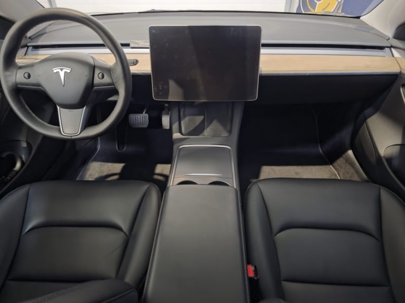 TESLA MODEL 3 Standard RWD Plus MY22