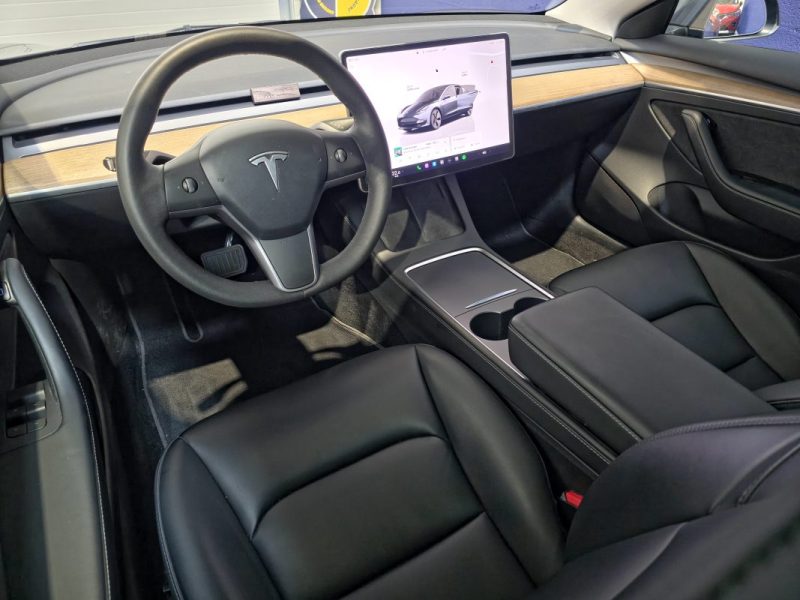 TESLA MODEL 3 Standard RWD Plus MY22