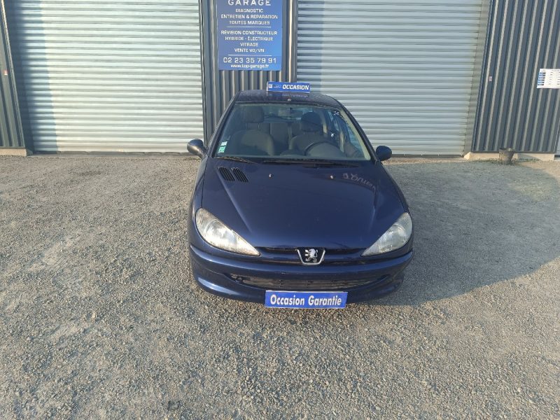 PEUGEOT 206 2001
