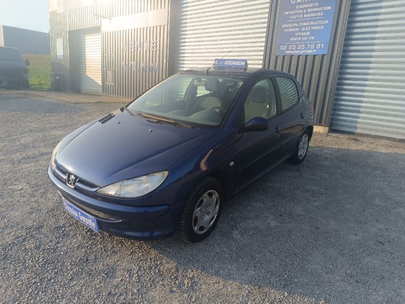 PEUGEOT 206 2001