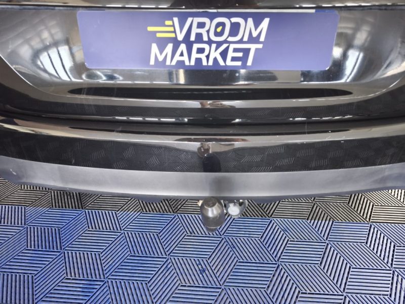 RENAULT SCENIC  1.2 TCE 130 Cv FINITION ZEN , BVM 