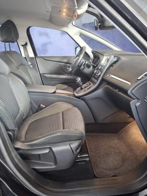 RENAULT SCENIC  1.3 TCE 130 Cv FINITION ZEN , BVM 