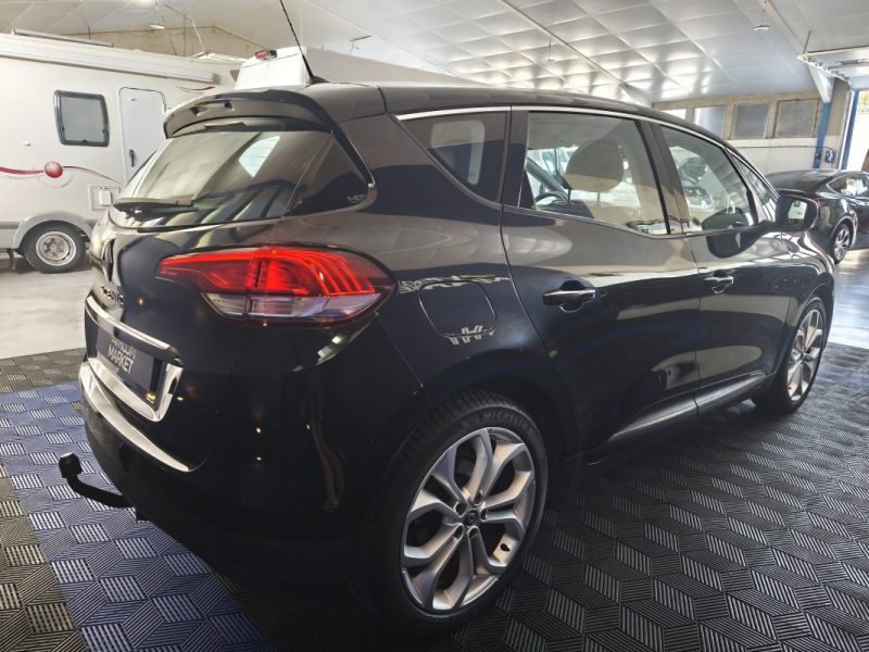 RENAULT SCENIC  1.2 TCE 130 Cv FINITION ZEN , BVM 