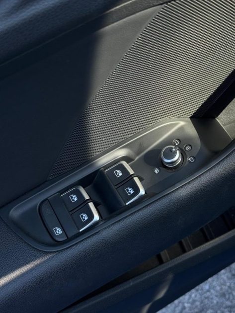 Audi A3 e-Tron Sportback 1.4 204CV / S-Line / Virtual Cockpit / CT OK / Révisée