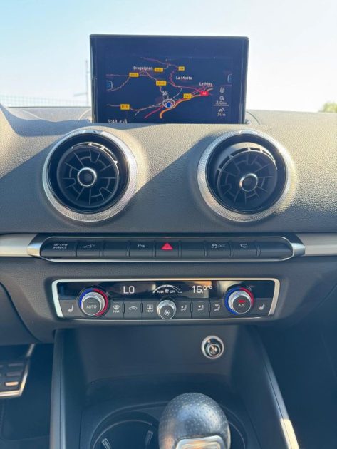 Audi A3 e-Tron Sportback 1.4 204CV / S-Line / Virtual Cockpit / CT OK / Révisée