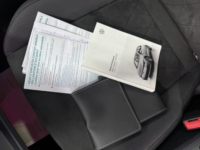 VOLKSWAGEN GOLF 2020