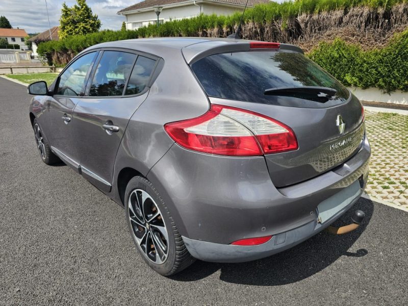 RENAULT MEGANE III  undefined