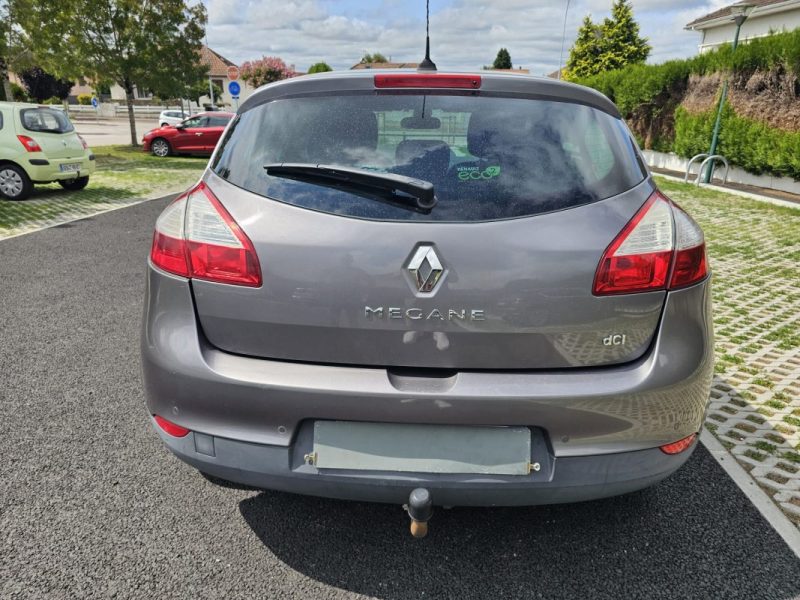 RENAULT MEGANE III  undefined
