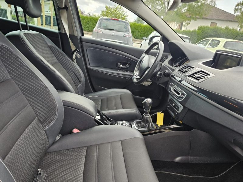 RENAULT MEGANE III  undefined