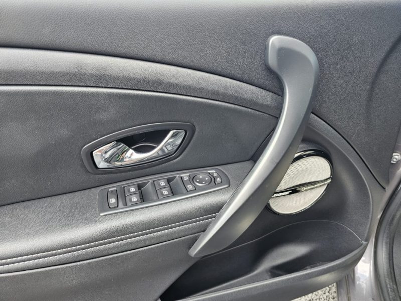 RENAULT MEGANE III  undefined