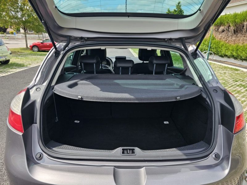 RENAULT MEGANE III  undefined