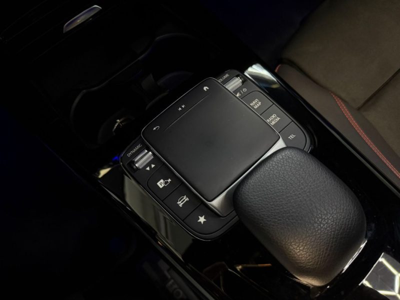 MERCEDES CLASSE CLA COUPE 200 D AMG Line 8G-DCT 150ch