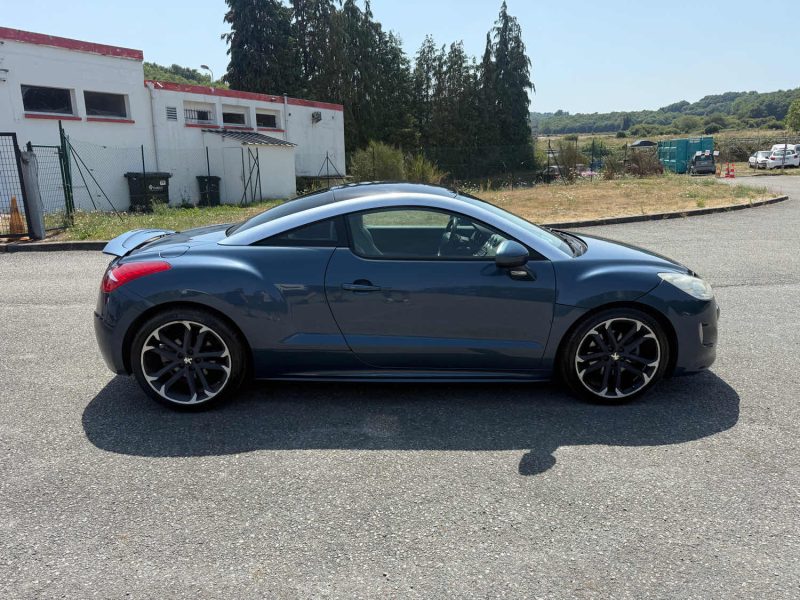 PEUGEOT RCZ 2011