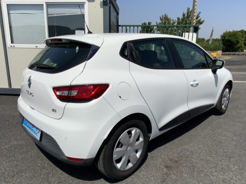 RENAULT CLIO 2016