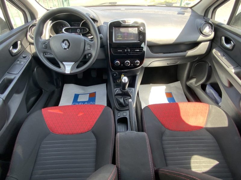 RENAULT CLIO 2016