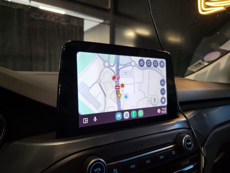 FORD FOCUS 1.0 ECOBOOST 125 ACTIVE BVA / TOIT OUVRANT / CARPLAY / SONO BO / SUIVI COMPLET / PREMIERE