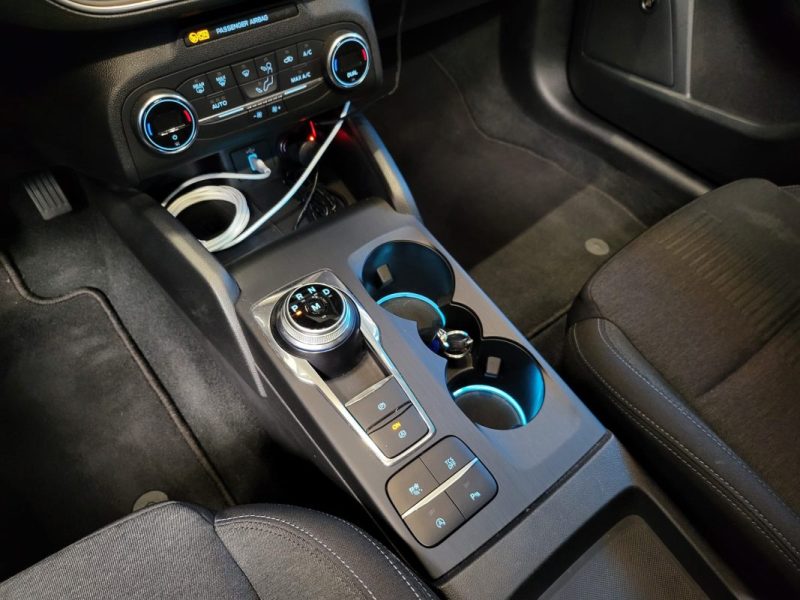 FORD FOCUS 1.0 ECOBOOST 125 ACTIVE BVA / TOIT OUVRANT / CARPLAY / SONO BO / SUIVI COMPLET / PREMIERE