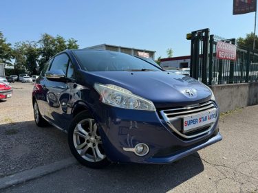 PEUGEOT 208 1.4l VTI 95CV 3P 2012